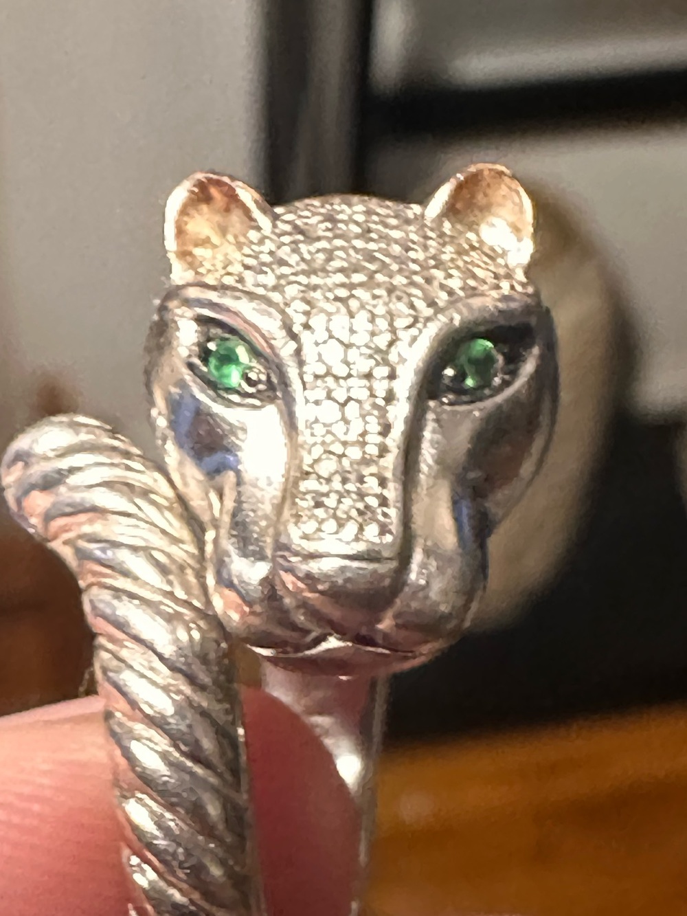 Effy - Panther Wrap Ring in sterling silver with Diamond Pave and Emerald eyes